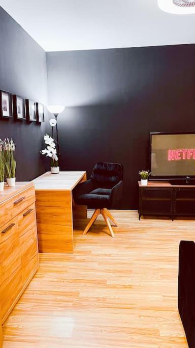 Moderny Apartman S Parkovanim Μπρατισλάβα Εξωτερικό φωτογραφία